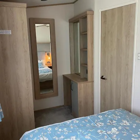 Lake District Prestige Caravan, 3 Bedrooms, Sleeps 8 On Haven Üdülőpark Flookburgh