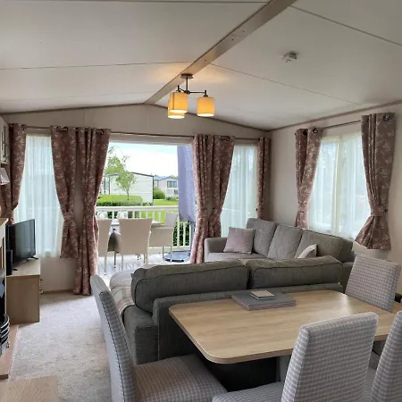 Prázdninový areál Lake District Prestige Caravan, 3 Bedrooms, Sleeps 8 On Haven