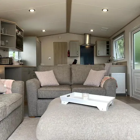 Prázdninový areál Lake District Prestige Caravan, 3 Bedrooms, Sleeps 8 On Haven *