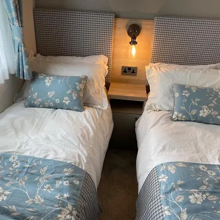 Lake District Prestige Caravan, 3 Bedrooms, Sleeps 8 On Haven Üdülőpark Flookburgh